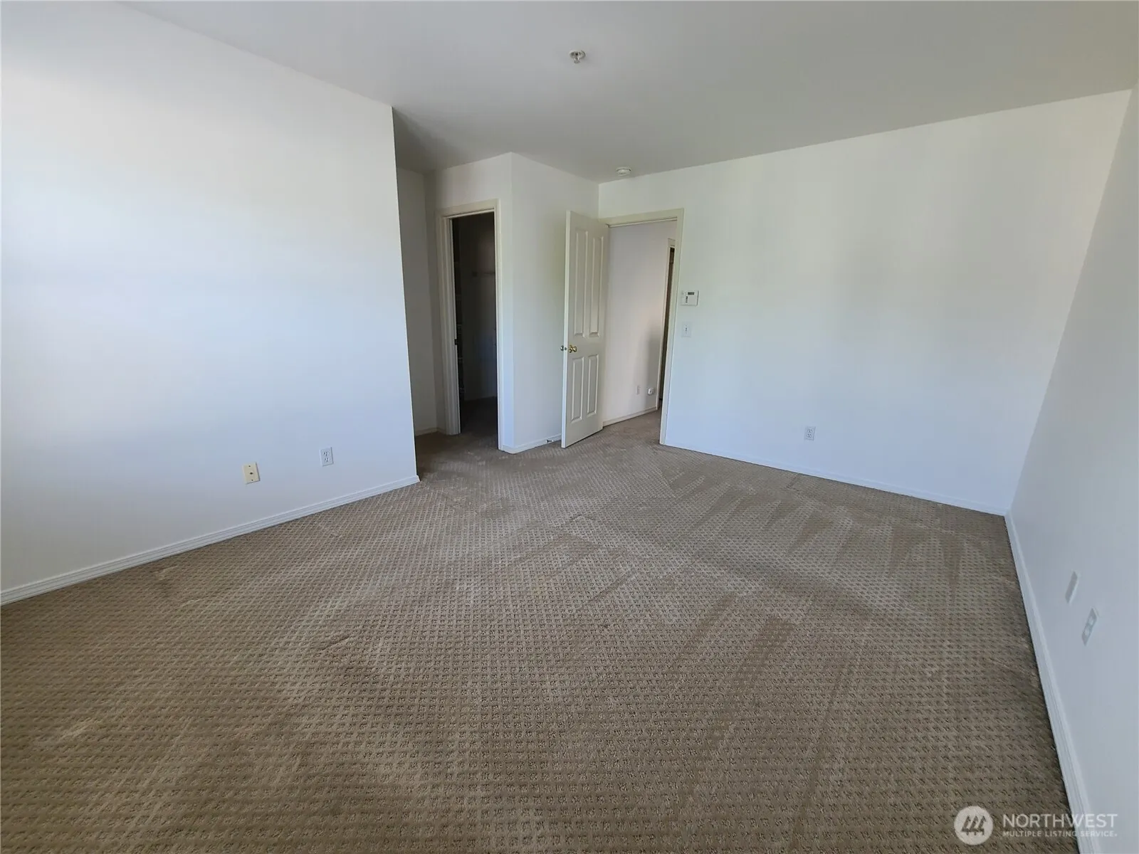 6119 S 233rd Street #19-6, Kent, WA 98032
