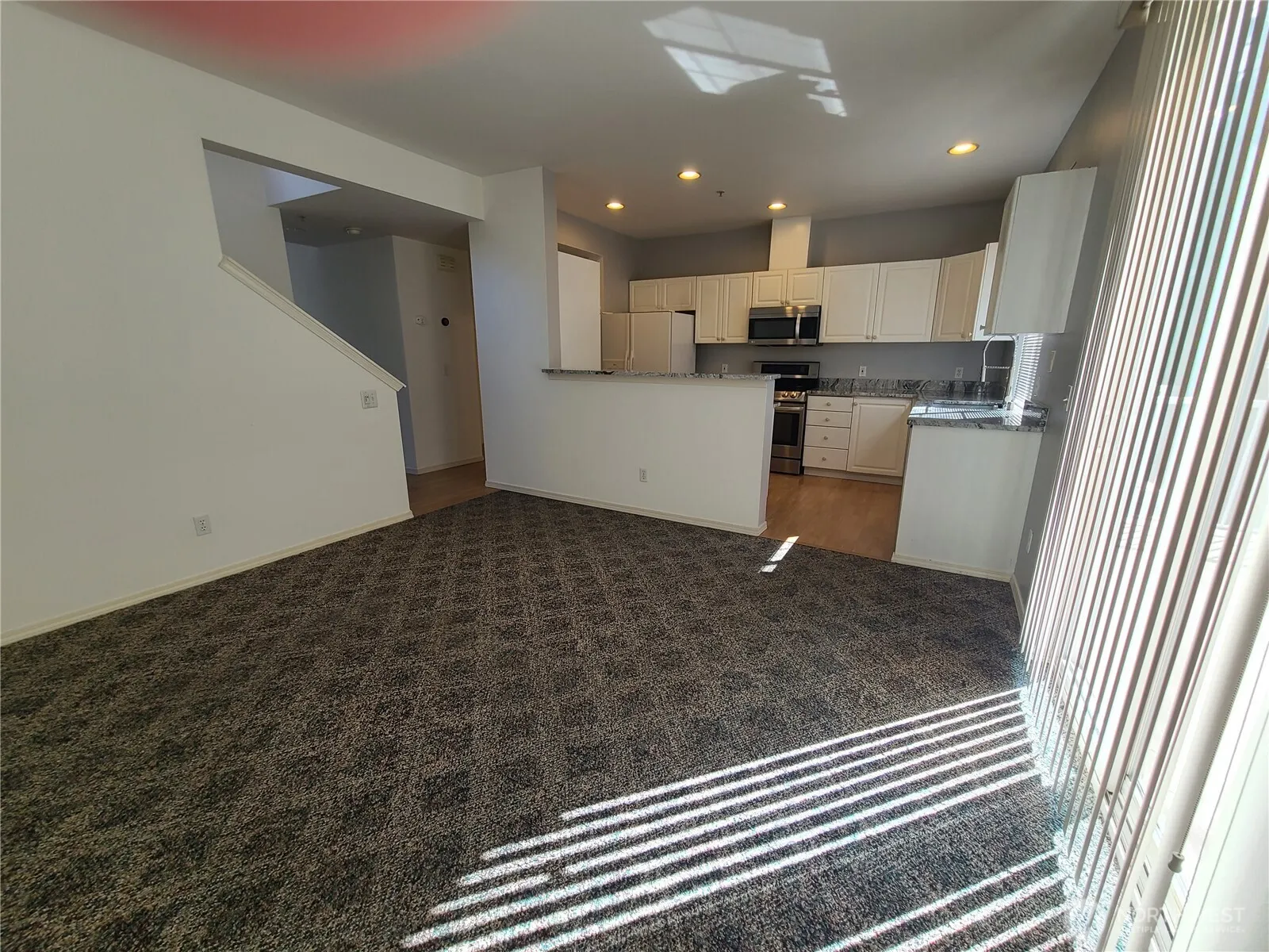 6119 S 233rd Street #19-6, Kent, WA 98032