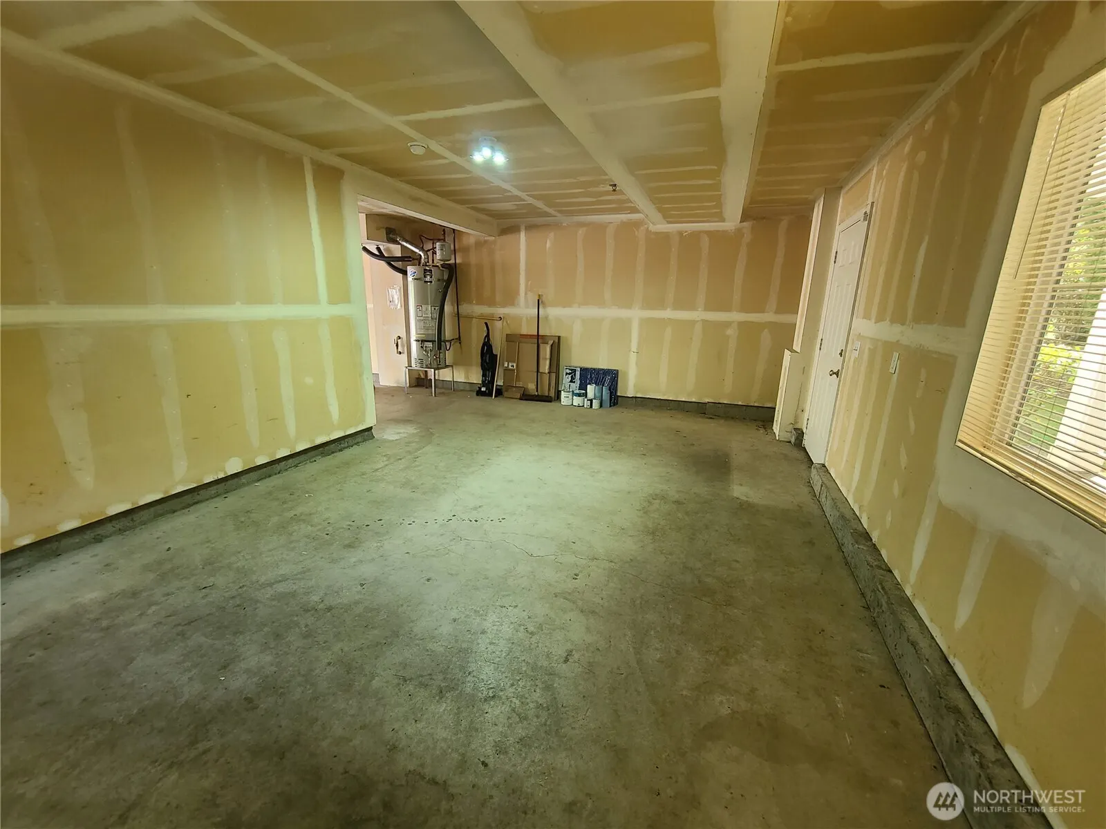 6119 S 233rd Street #19-6, Kent, WA 98032
