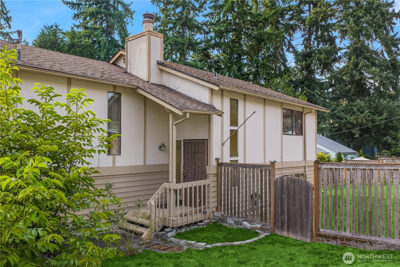 11503 Bartlett Avenue NE, Seattle, WA 98125