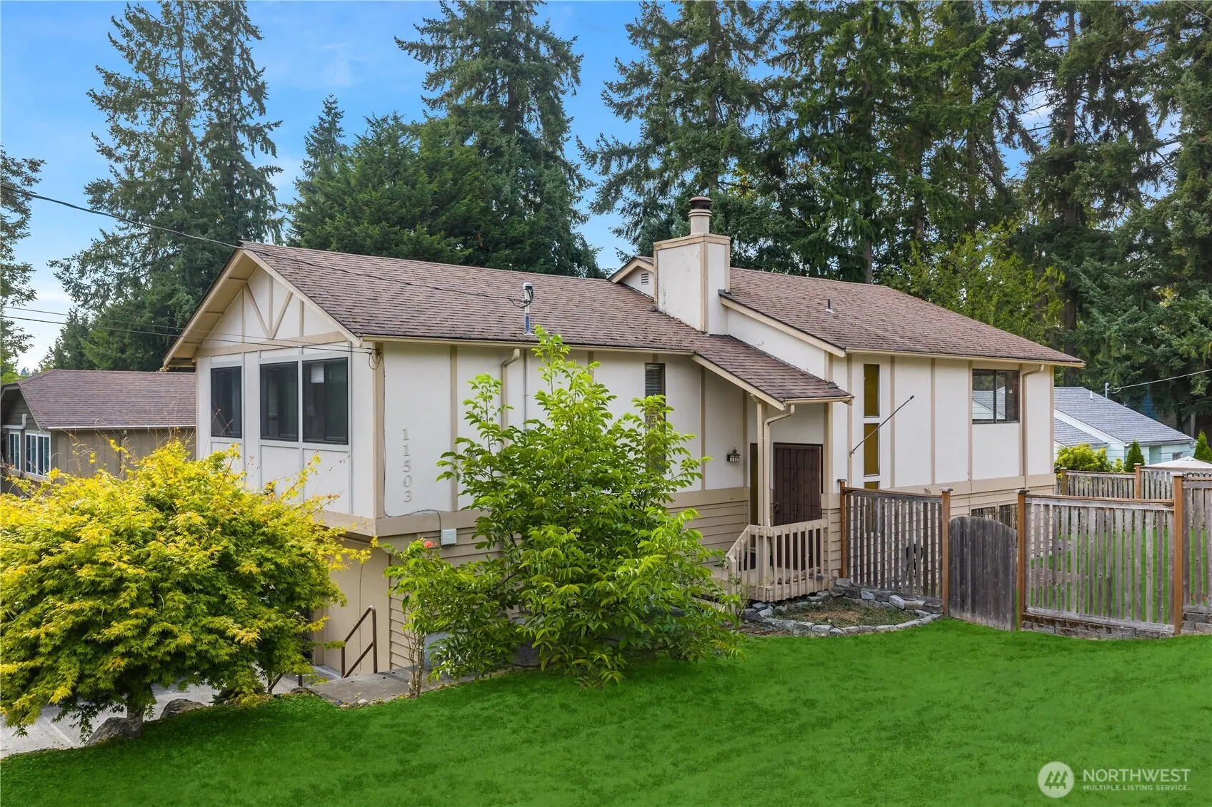 11503 Bartlett Avenue NE, Seattle, WA 98125