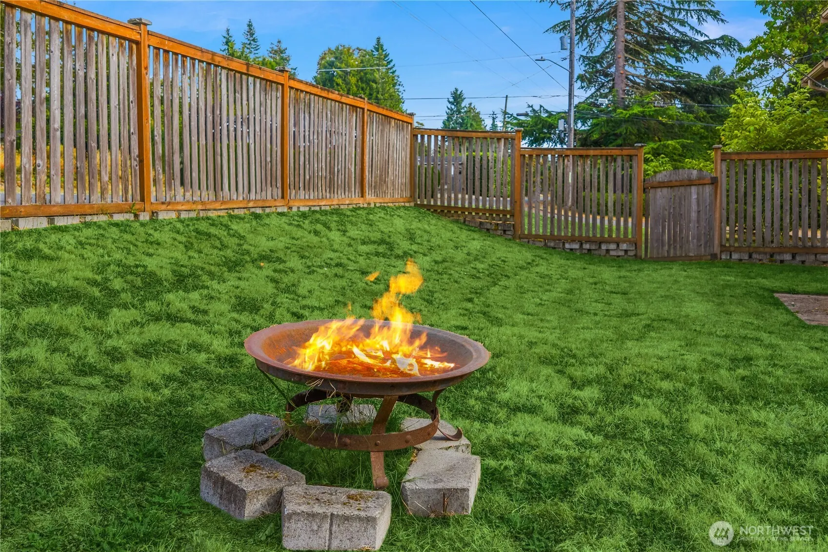 11503 Bartlett Avenue NE, Seattle, WA 98125