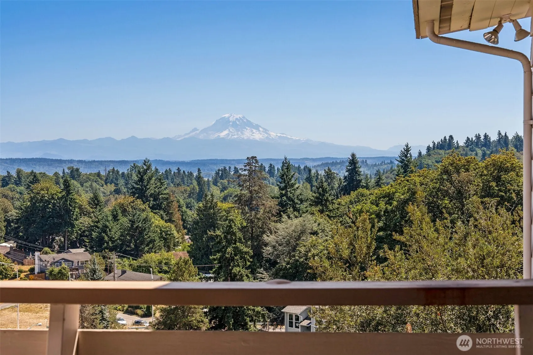 4233 S 252nd Place , Kent, WA 98032