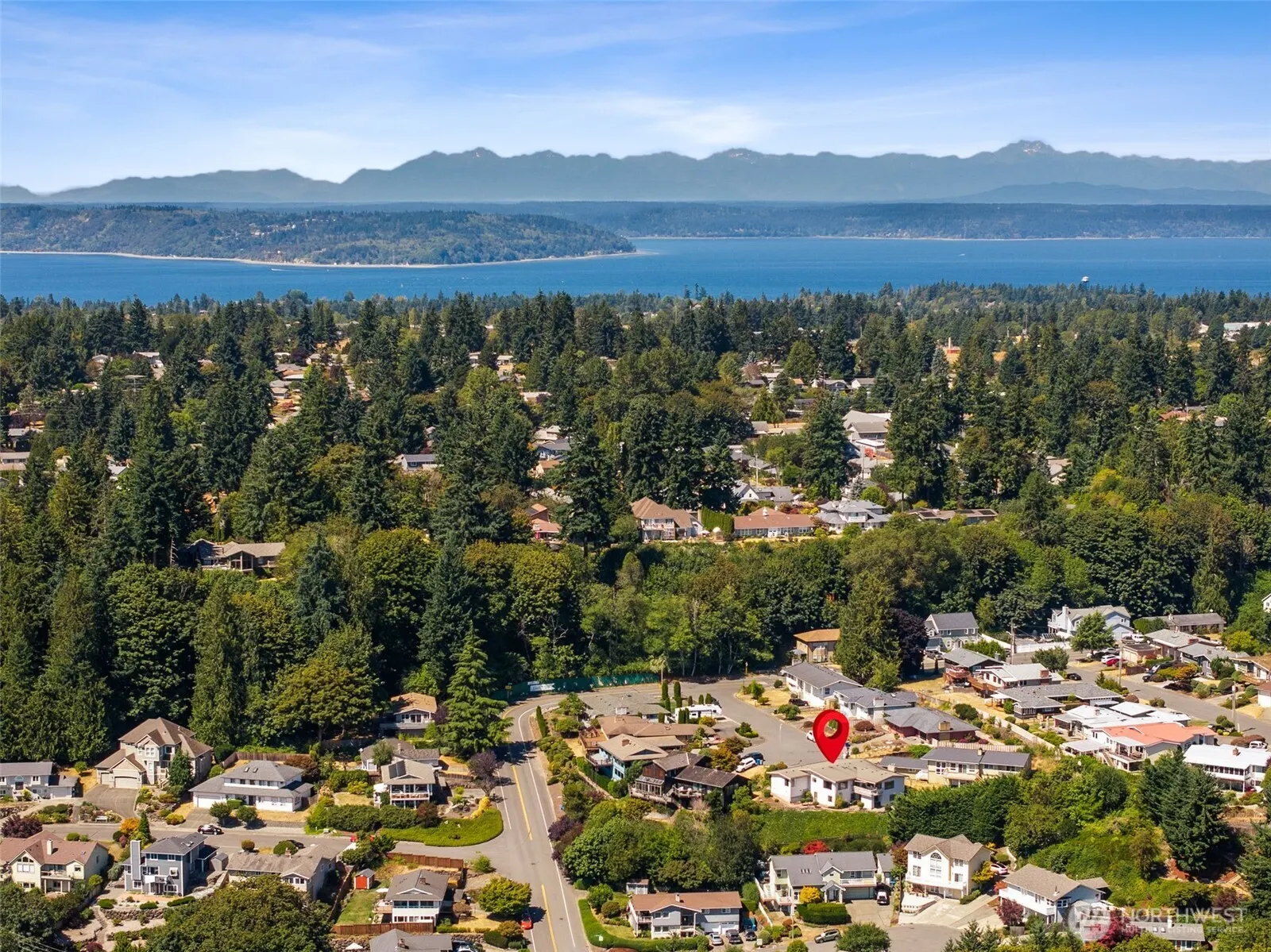 4233 S 252nd Place , Kent, WA 98032