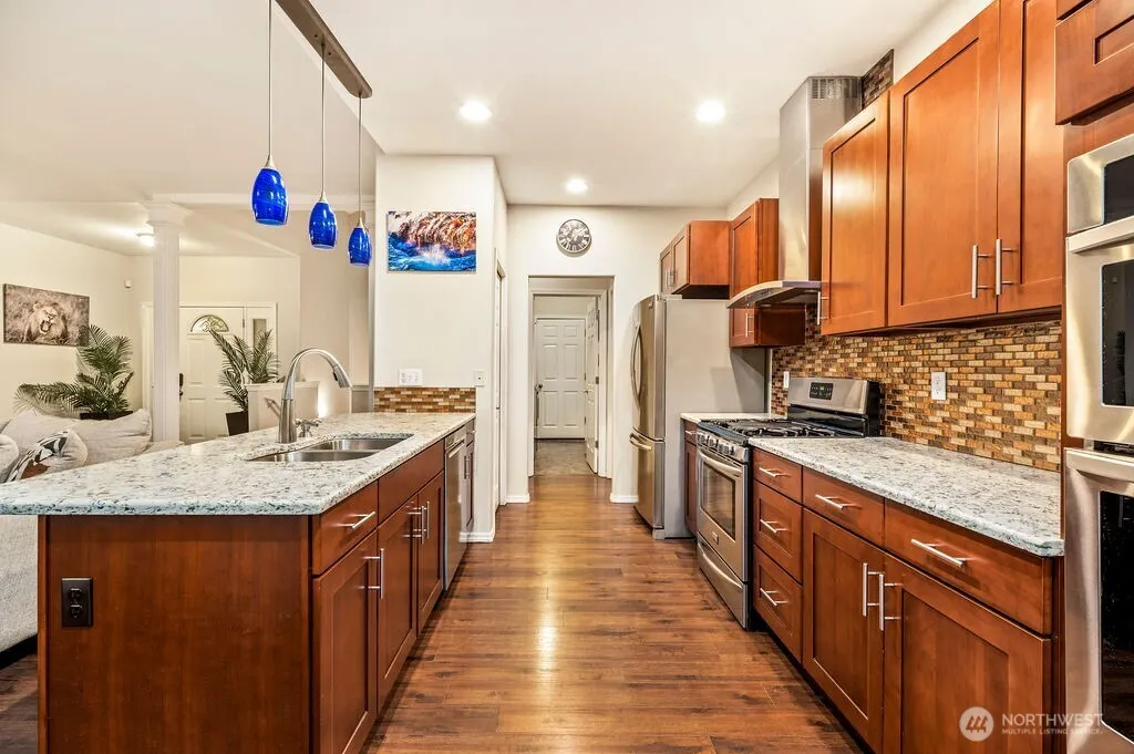 19812 13th Place W, Lynnwood, WA 98036