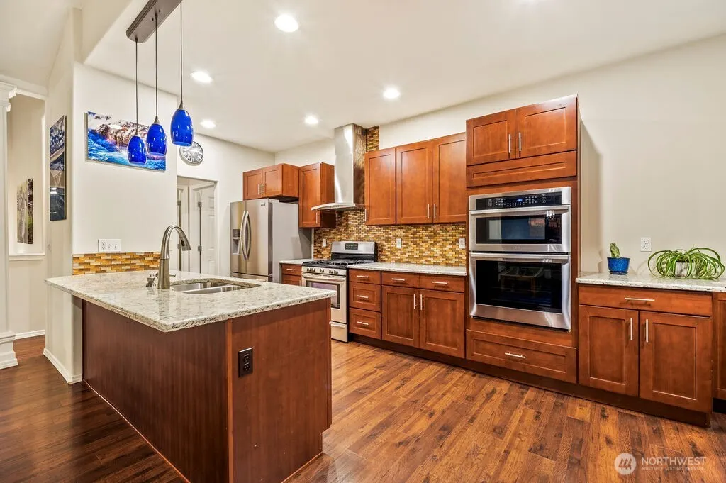 19812 13th Place W, Lynnwood, WA 98036