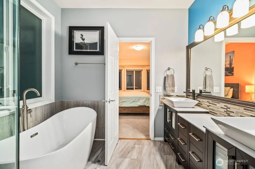 19812 13th Place W, Lynnwood, WA 98036