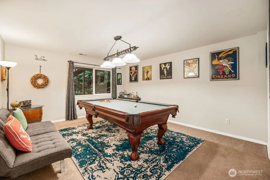 19812 13th Place W, Lynnwood, WA 98036