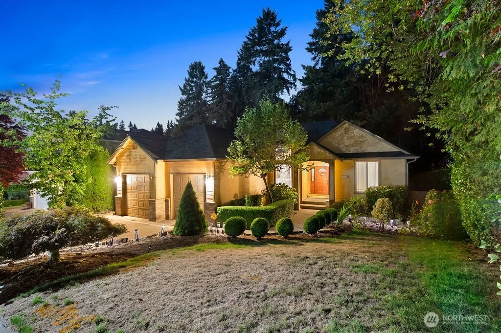 19812 13th Place W, Lynnwood, WA 98036