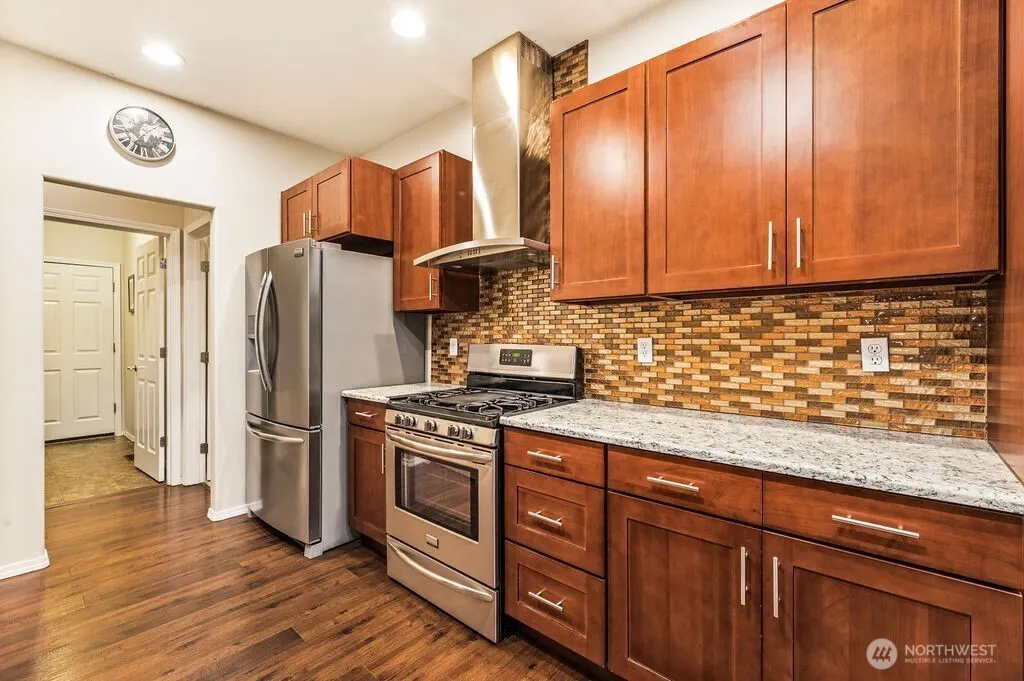 19812 13th Place W, Lynnwood, WA 98036