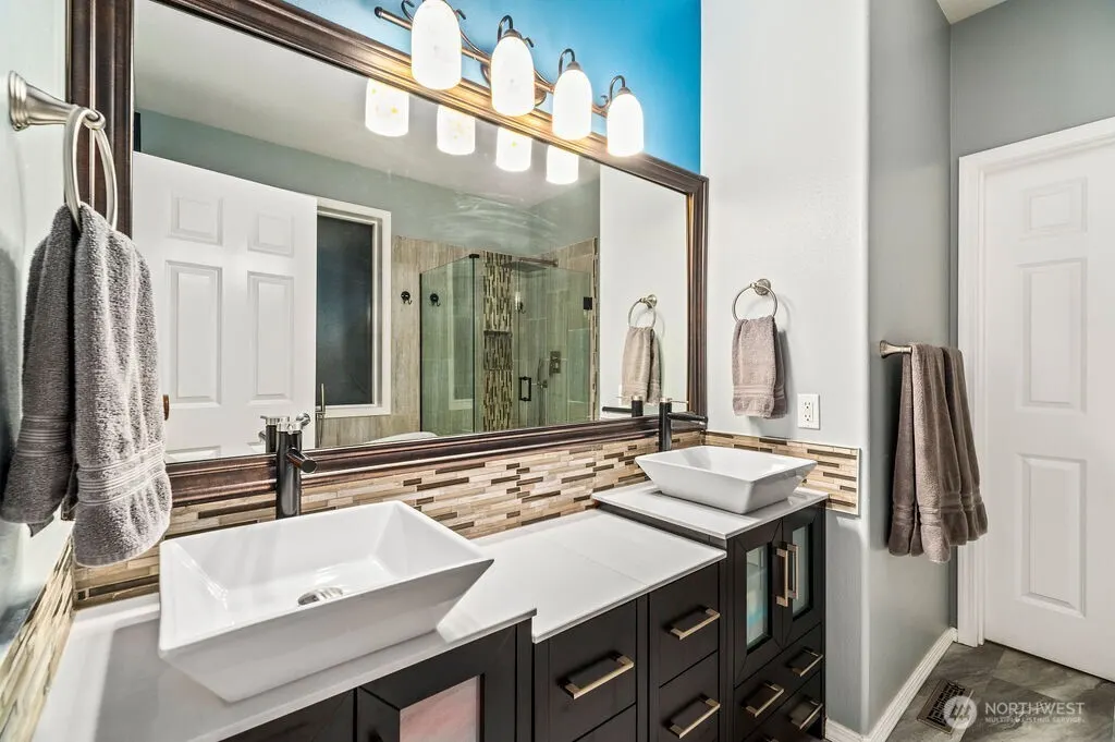 19812 13th Place W, Lynnwood, WA 98036