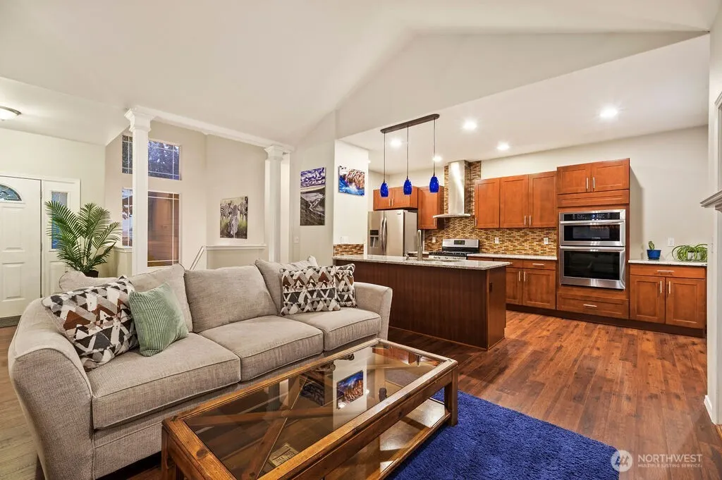 19812 13th Place W, Lynnwood, WA 98036