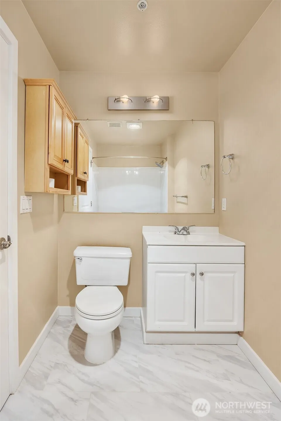 108 5th Avenue S #316, Seattle, WA 98104