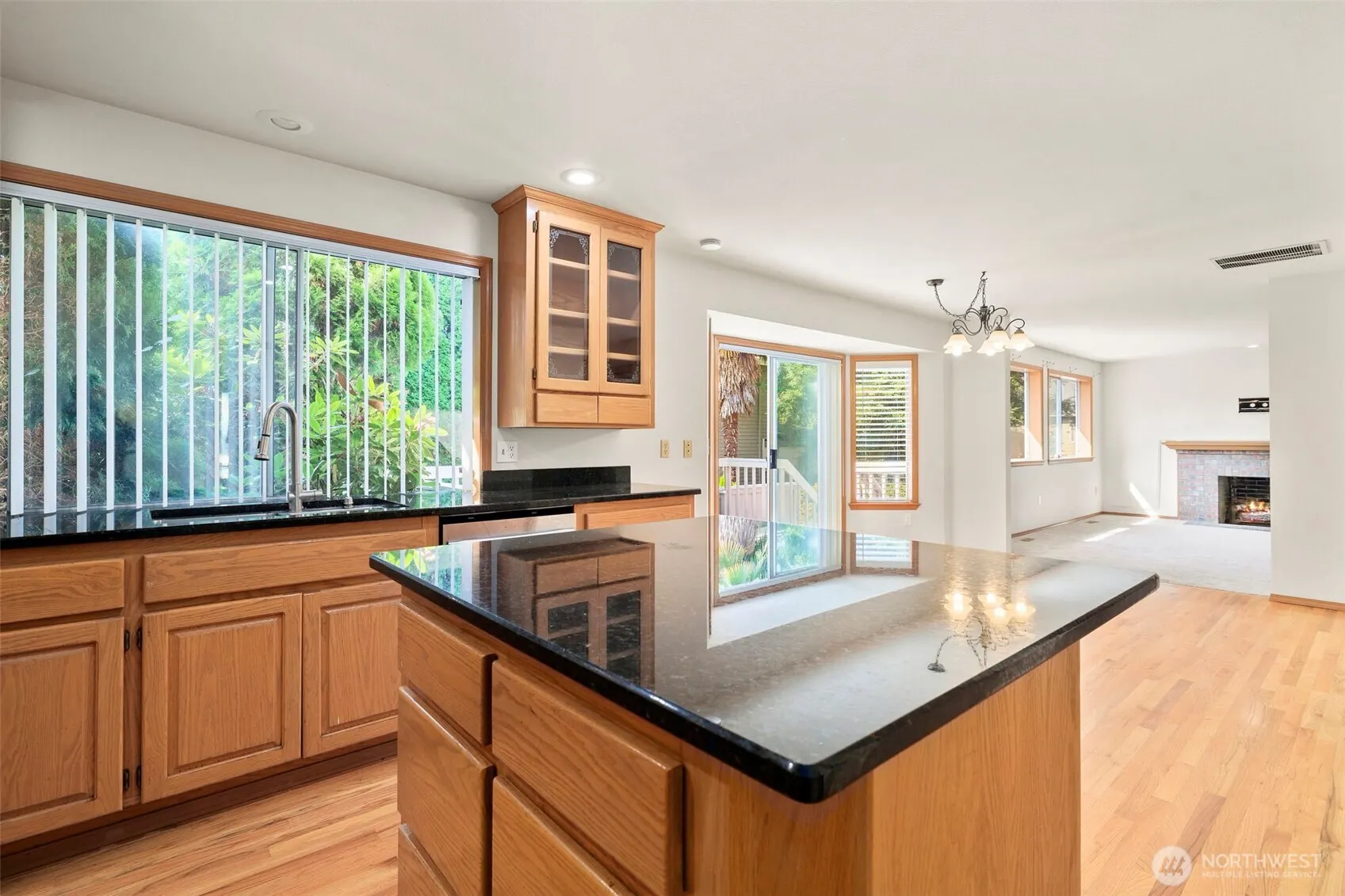 13513 SE 239th Street , Kent, WA 98042-3278
