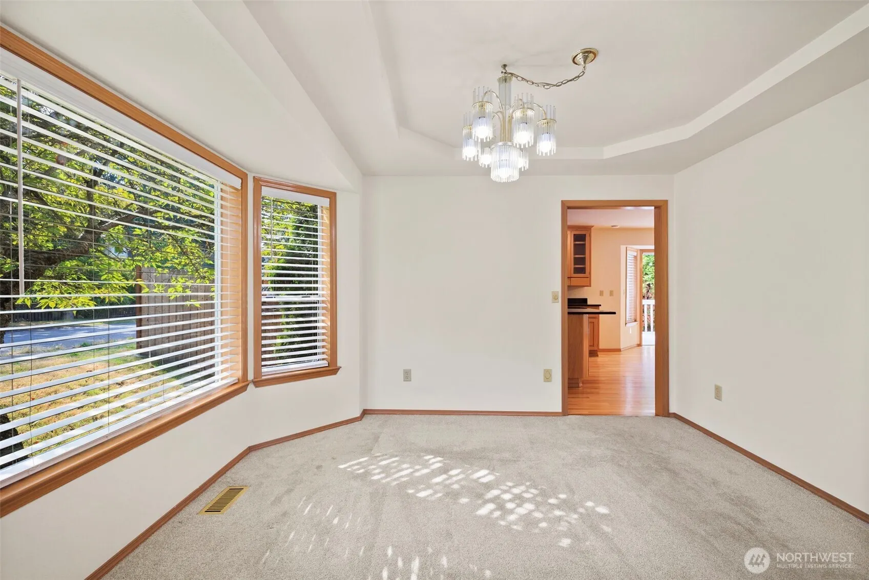 13513 SE 239th Street , Kent, WA 98042-3278