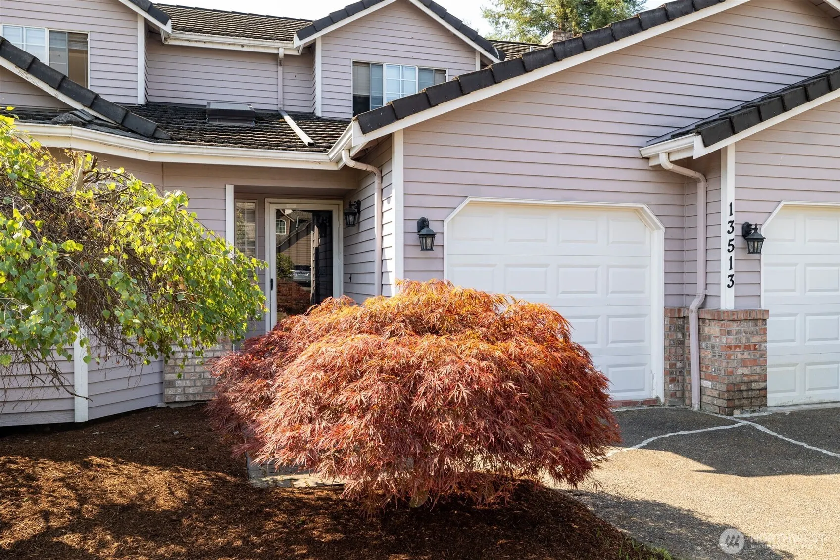 13513 SE 239th Street , Kent, WA 98042-3278