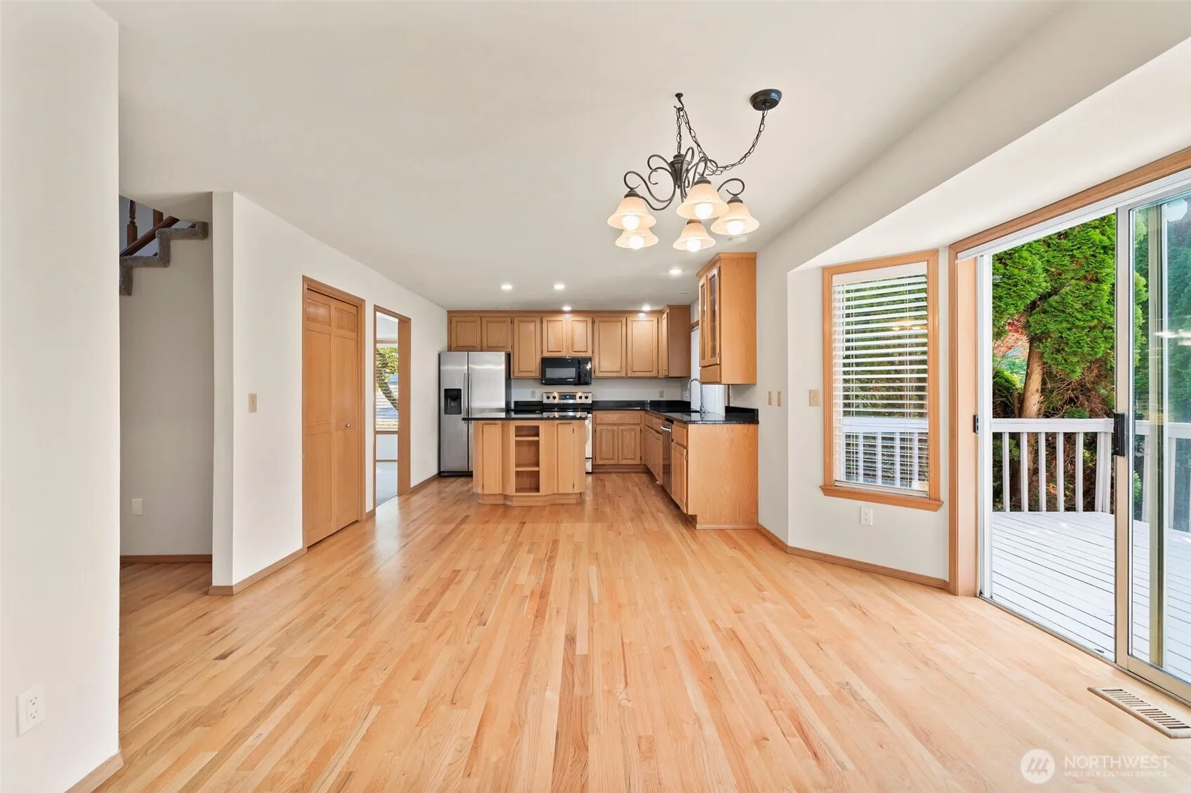 13513 SE 239th Street , Kent, WA 98042-3278