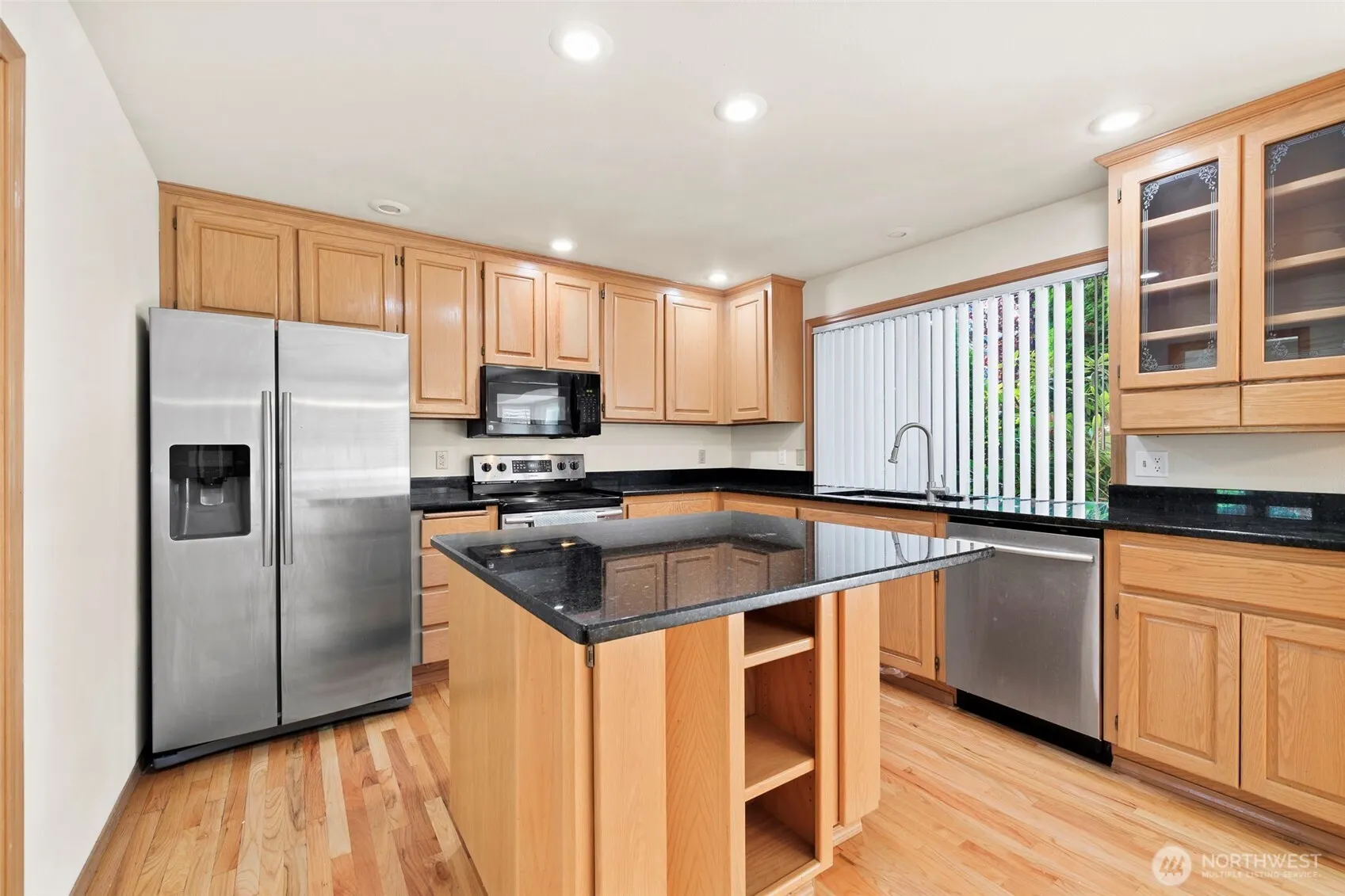 13513 SE 239th Street , Kent, WA 98042-3278