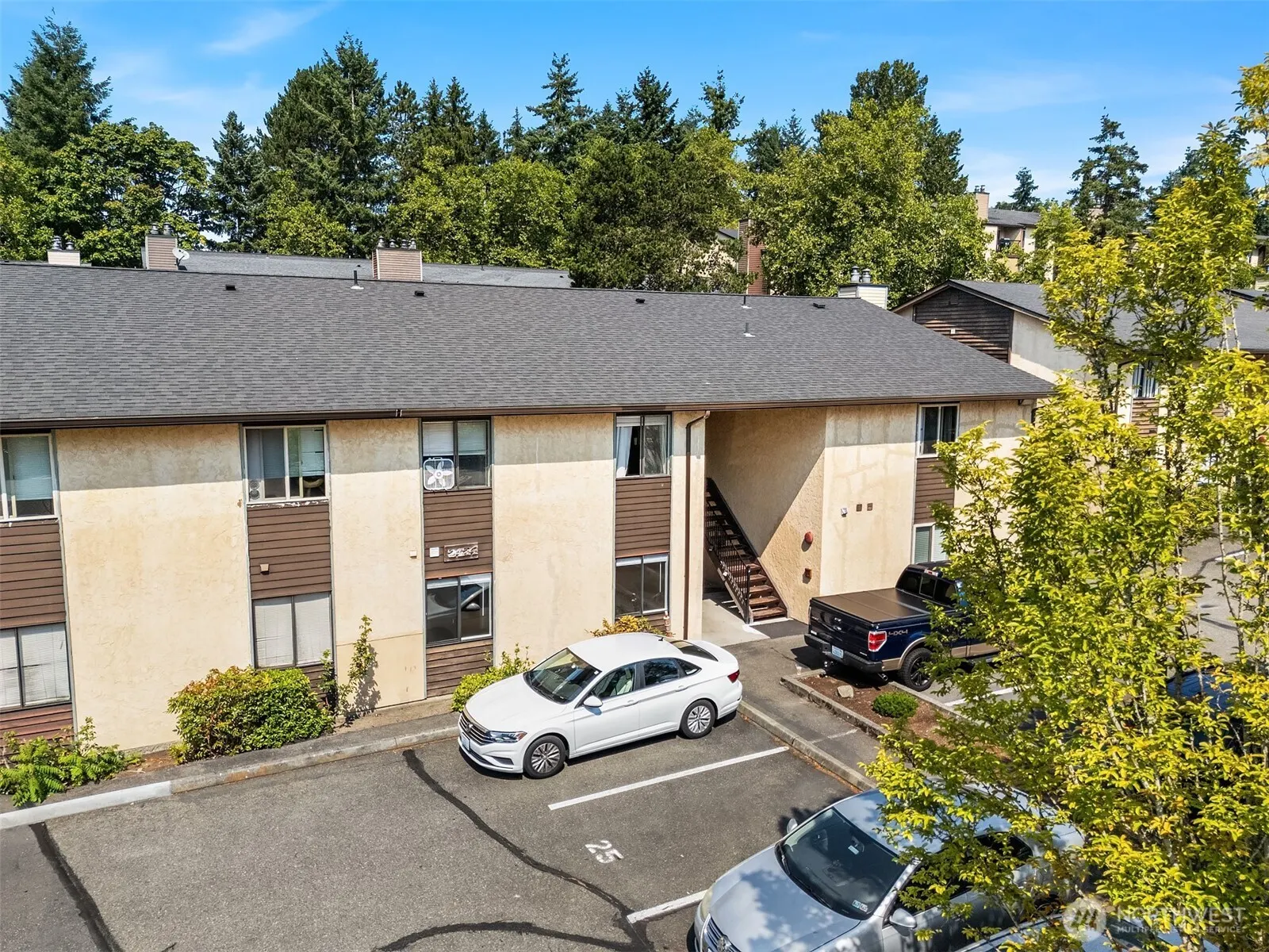 12424 NE 145th Street #C-25, Kirkland, WA 98034