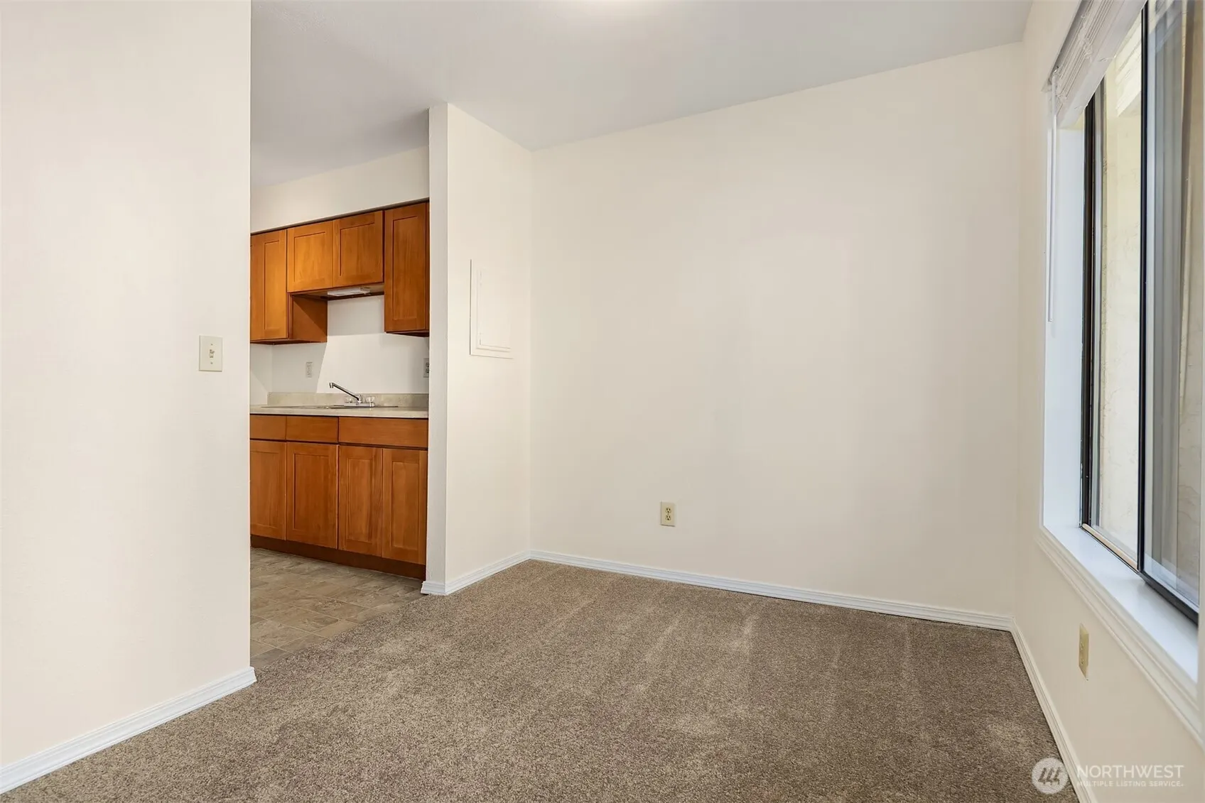 12424 NE 145th Street #C-25, Kirkland, WA 98034