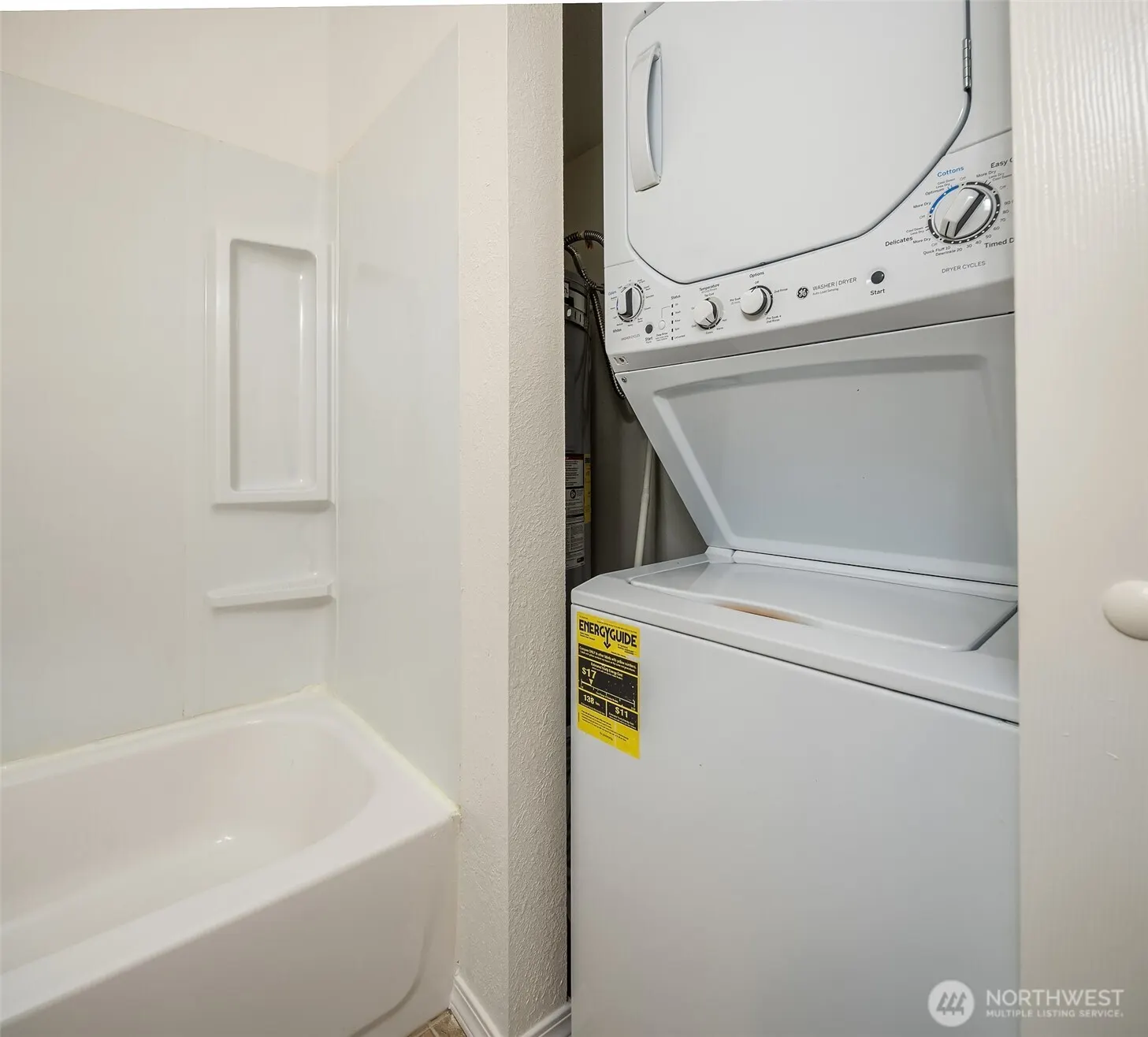 12424 NE 145th Street #C-25, Kirkland, WA 98034