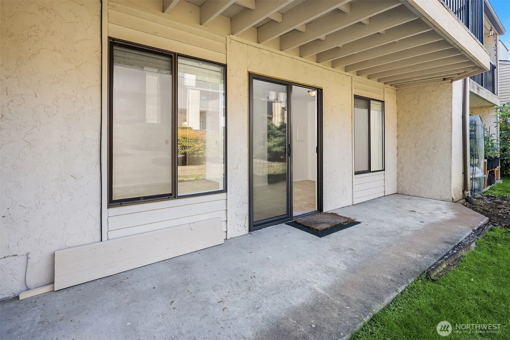 12424 NE 145th Street #C-25, Kirkland, WA 98034
