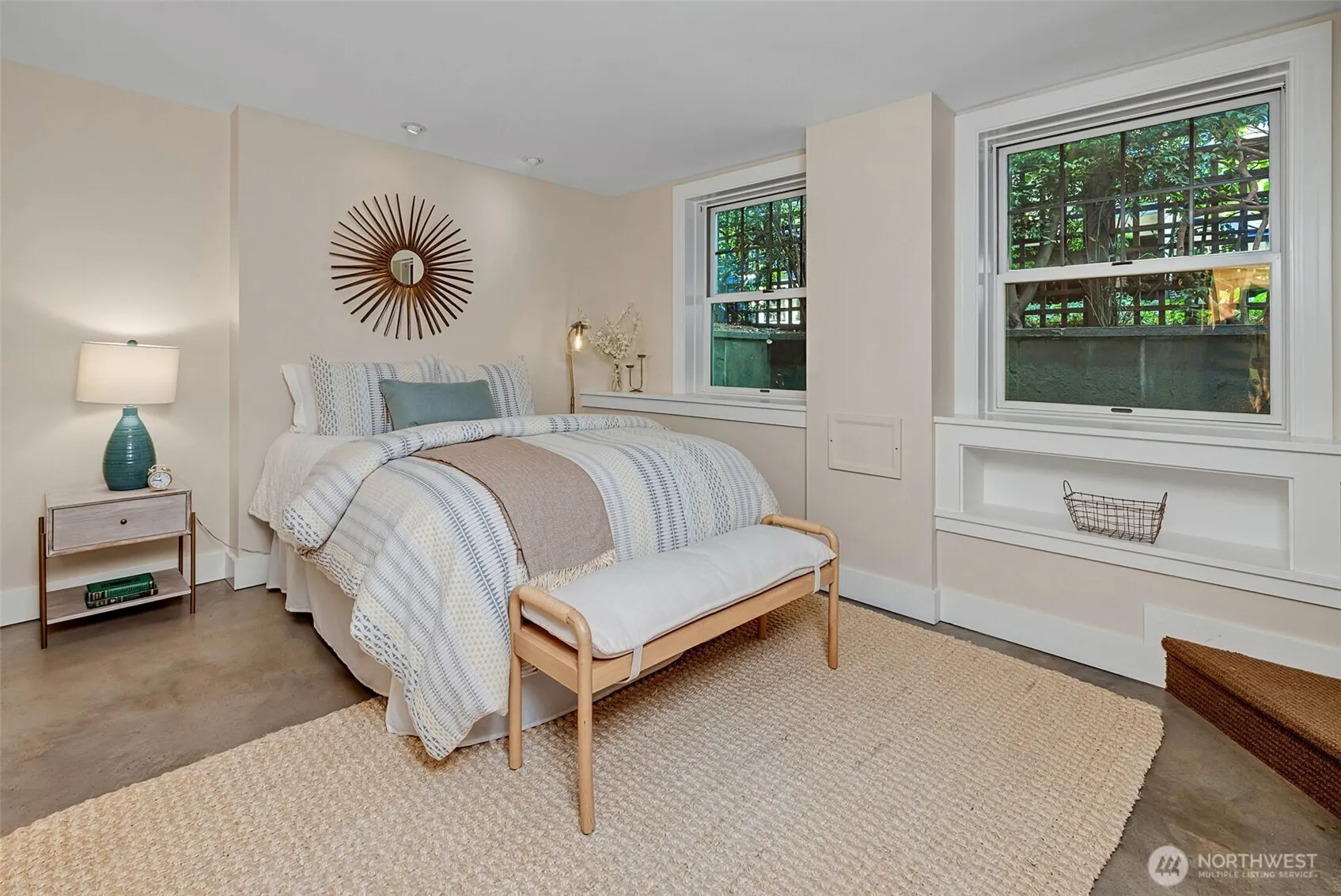 7344 Keen Way N, Seattle, WA 98103-4831