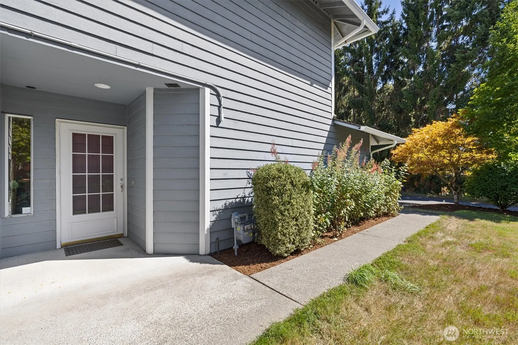 20427 Poplar Way #A, Lynnwood, WA 98036