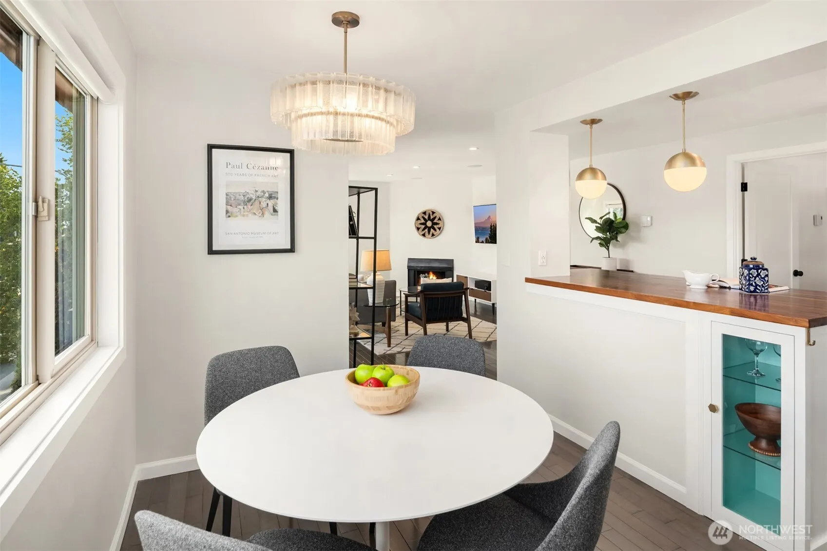 6519 35th Avenue NE #201, Seattle, WA 98115-7302