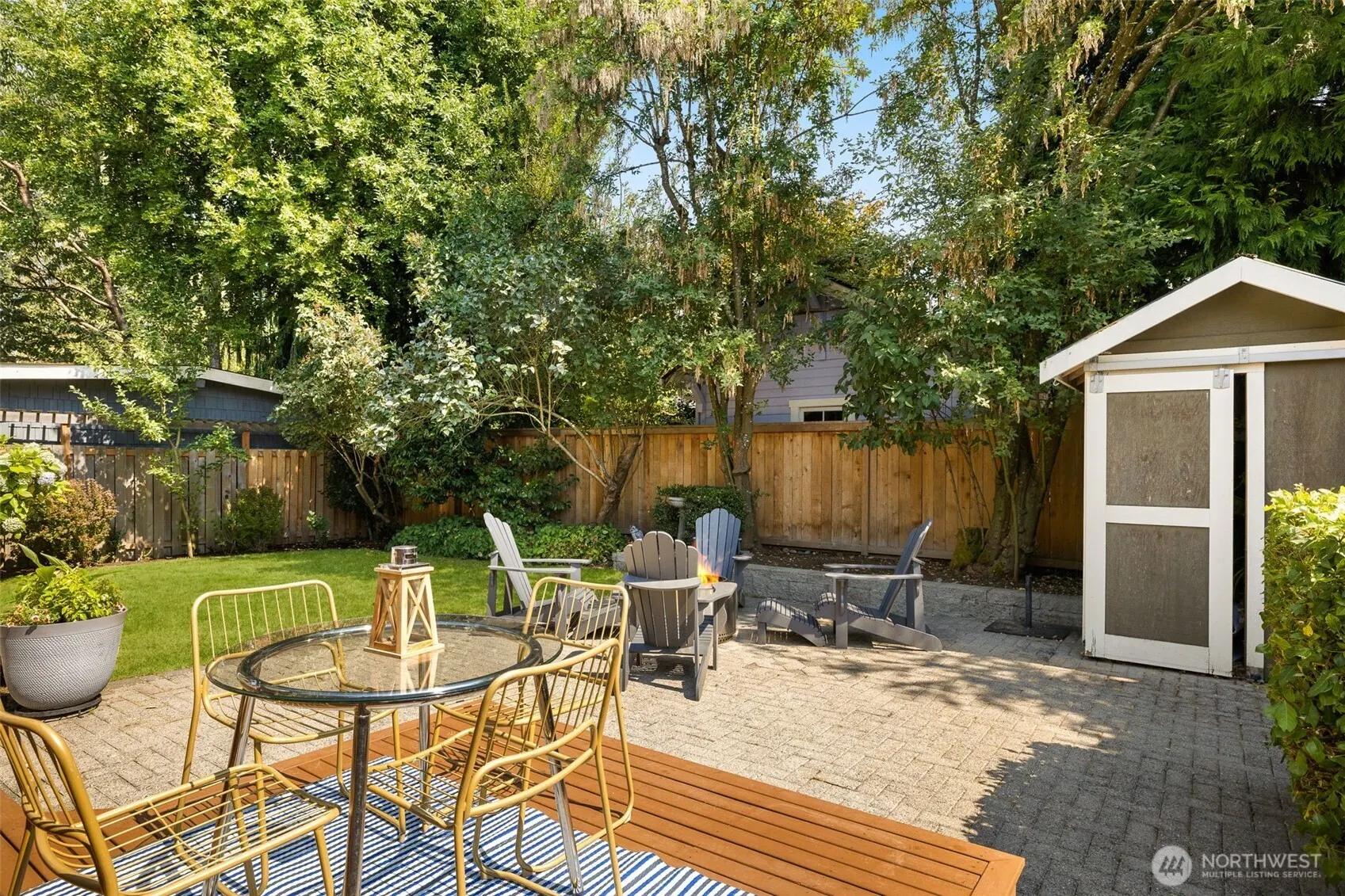 3222 39th Avenue SW, Seattle, WA 98116