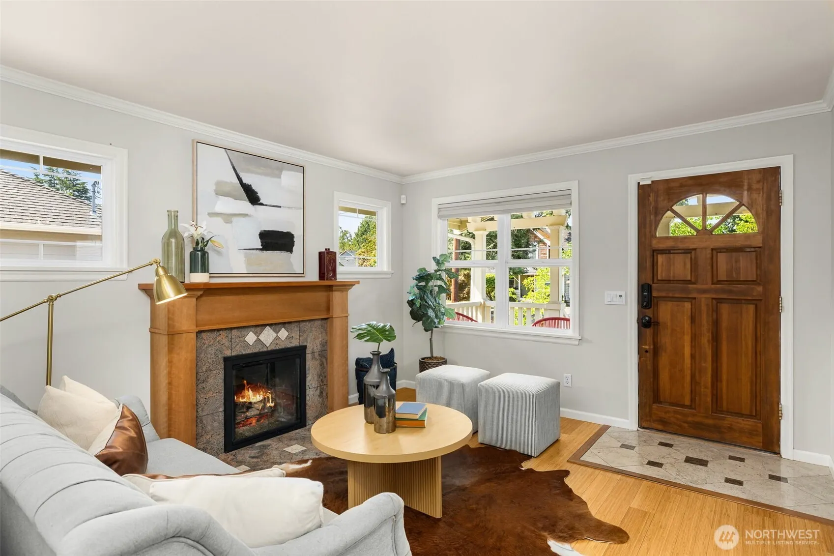 3222 39th Avenue SW, Seattle, WA 98116