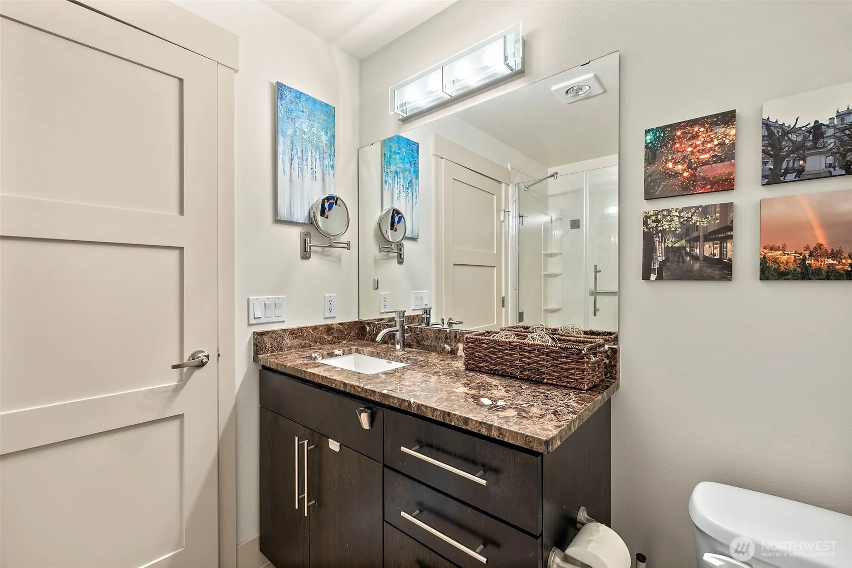511 100th Avenue NE #305, Bellevue, WA 98004