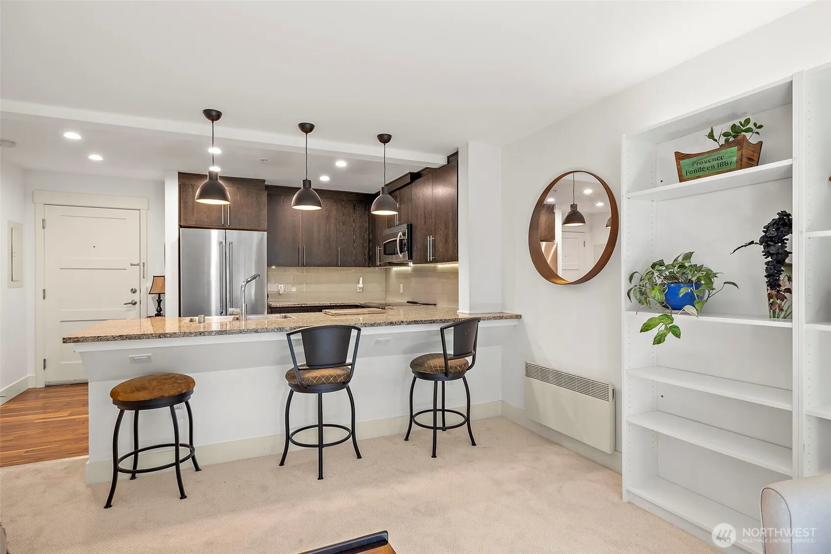 511 100th Avenue NE #305, Bellevue, WA 98004