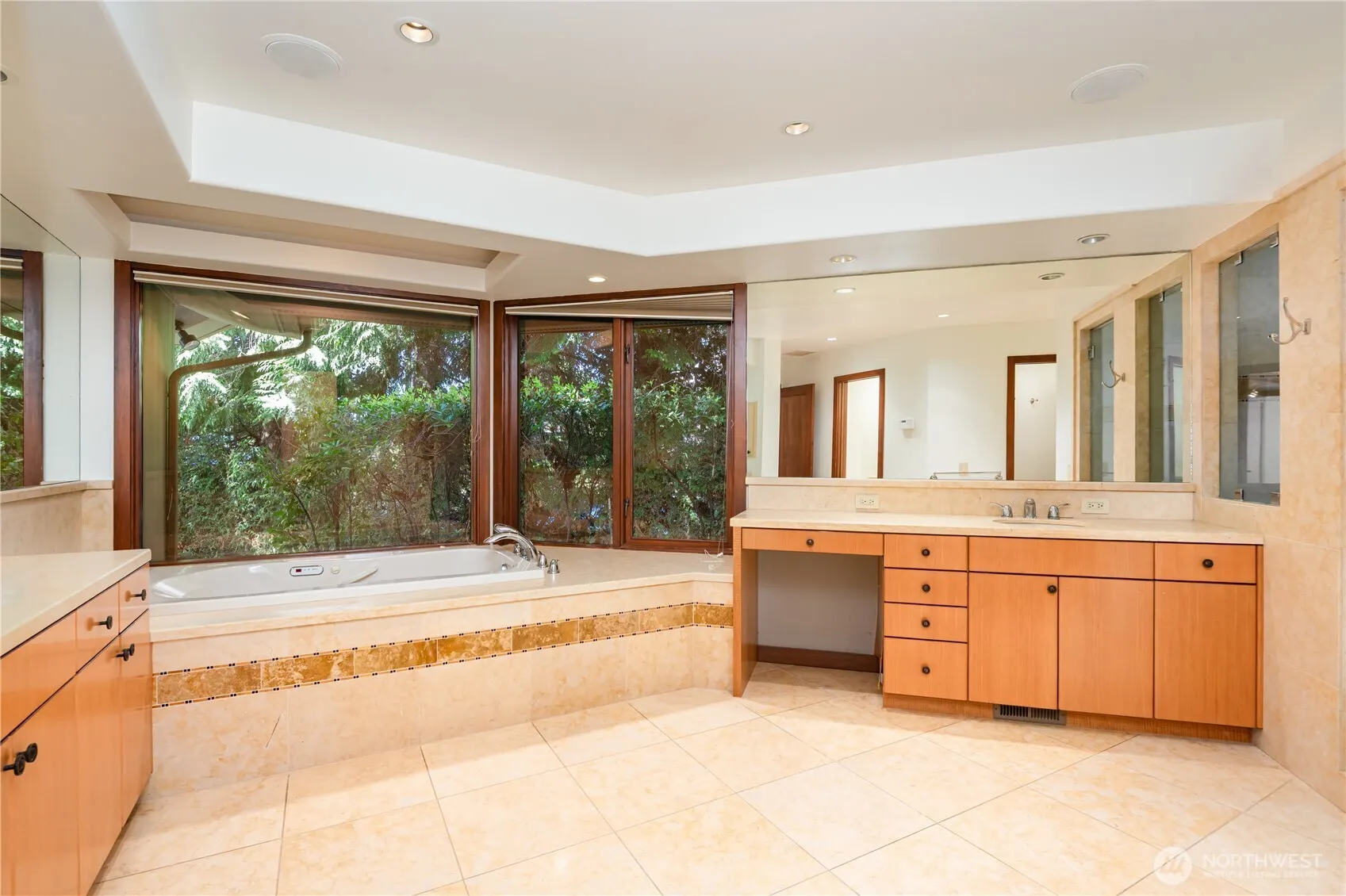 88 Cascade Key , Bellevue, WA 98006