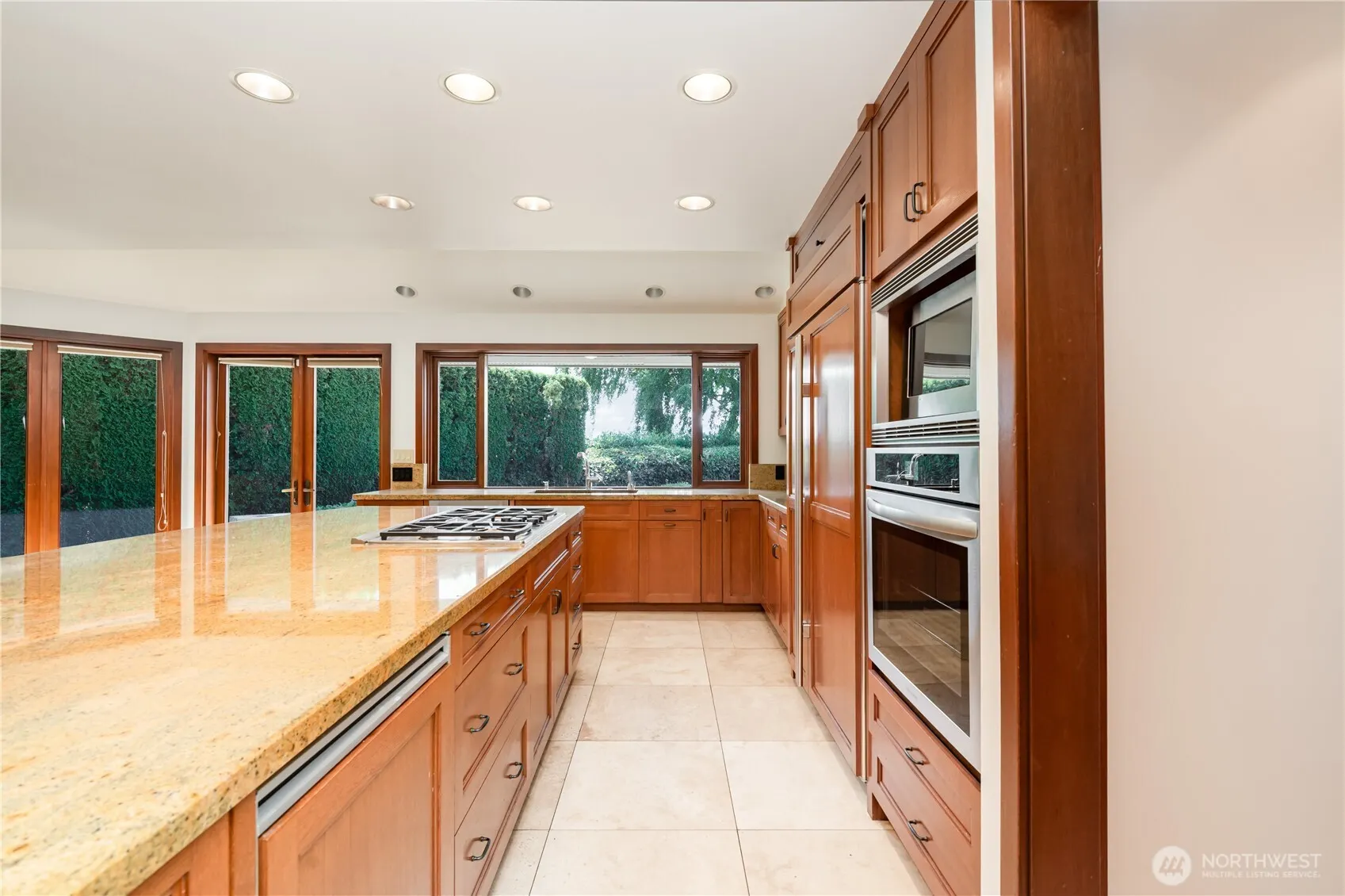 88 Cascade Key , Bellevue, WA 98006