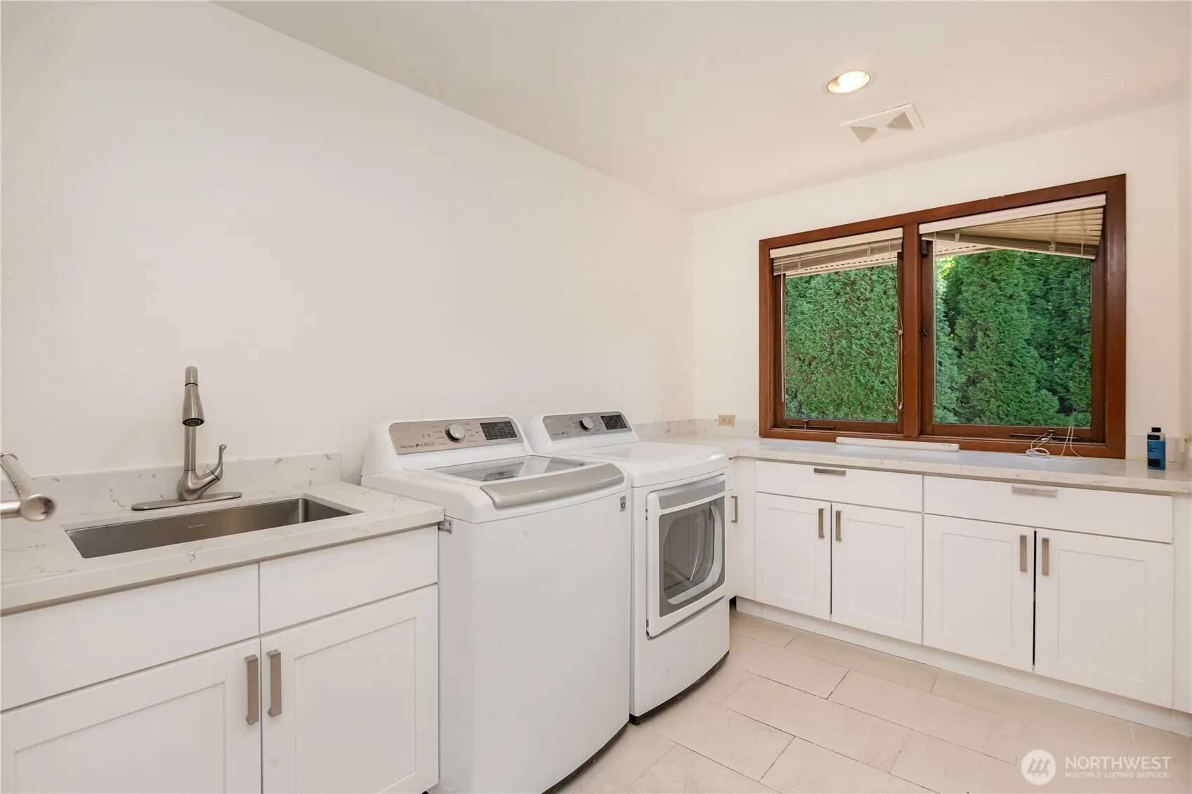 88 Cascade Key , Bellevue, WA 98006