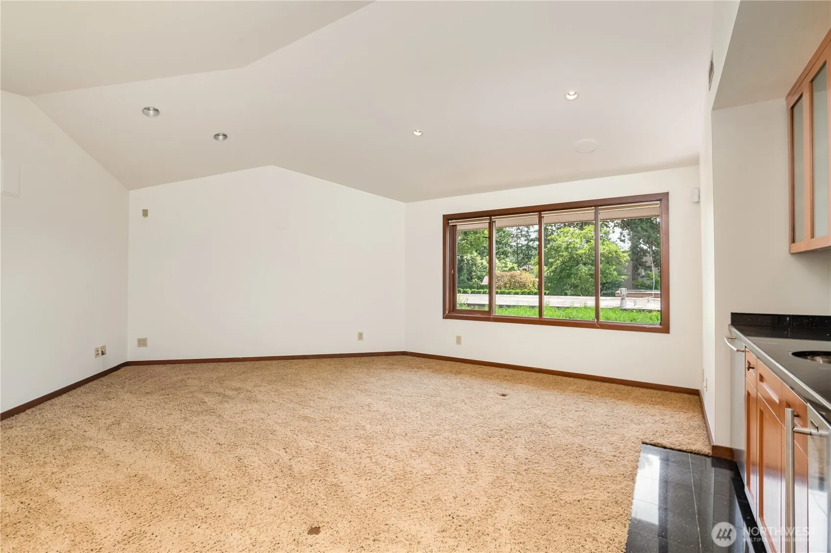 88 Cascade Key , Bellevue, WA 98006