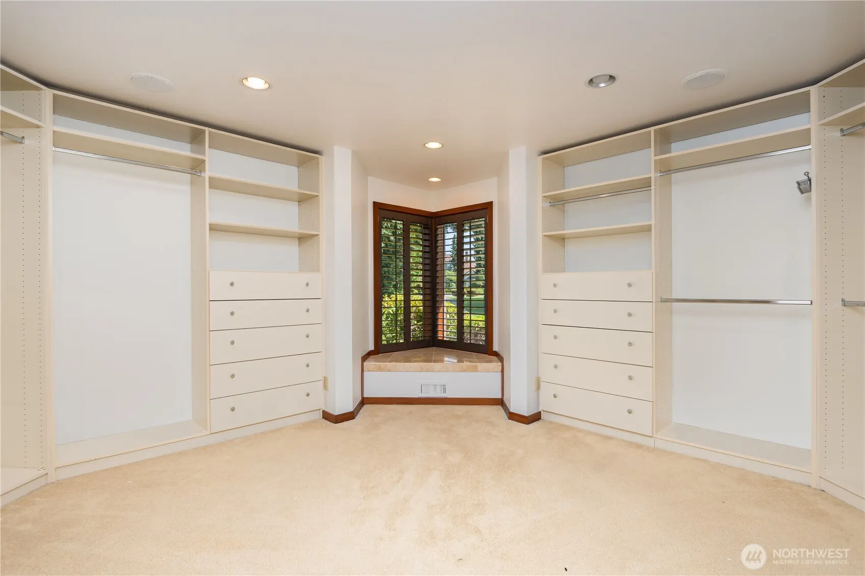 88 Cascade Key , Bellevue, WA 98006