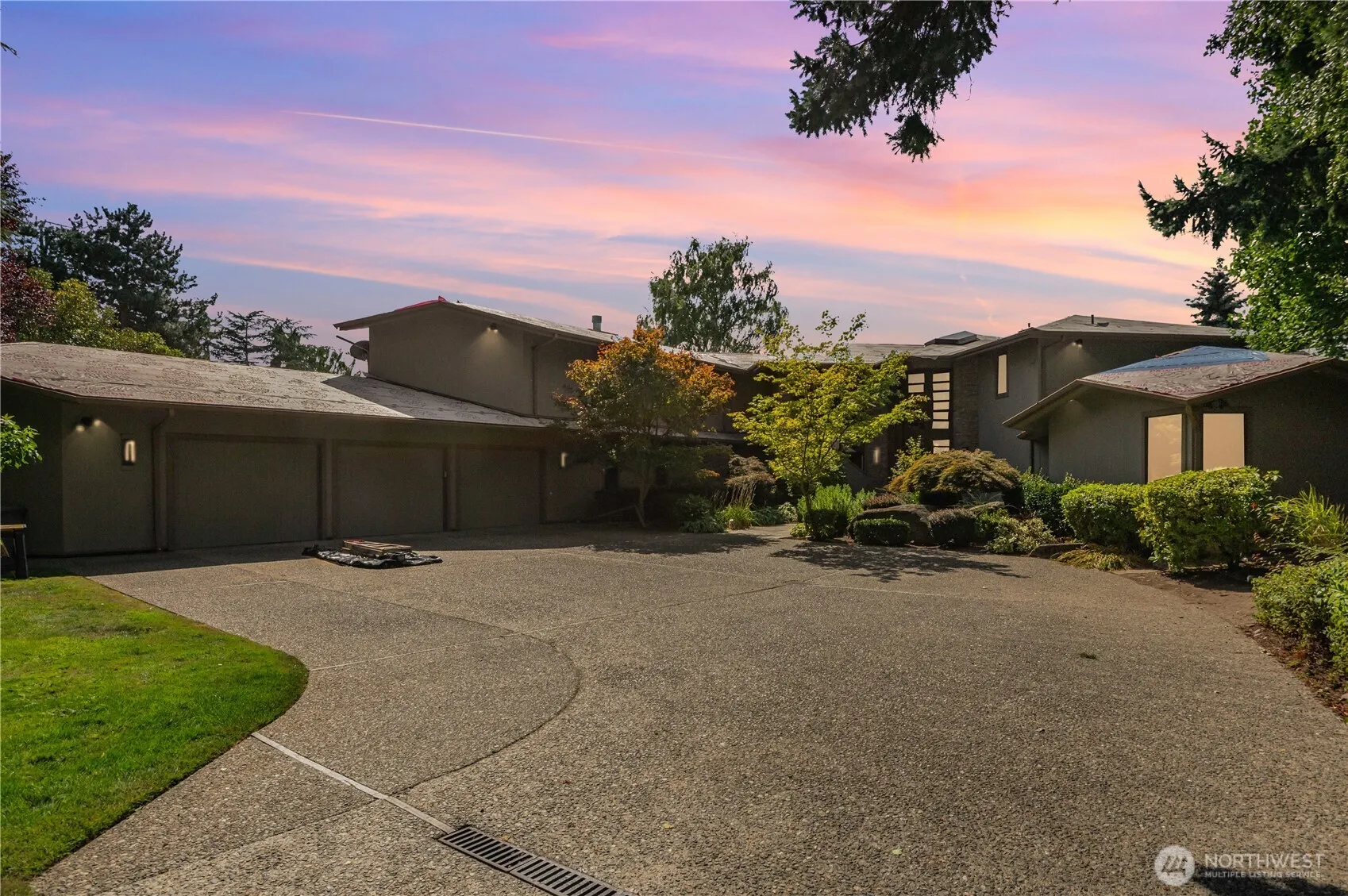 88 Cascade Key , Bellevue, WA 98006