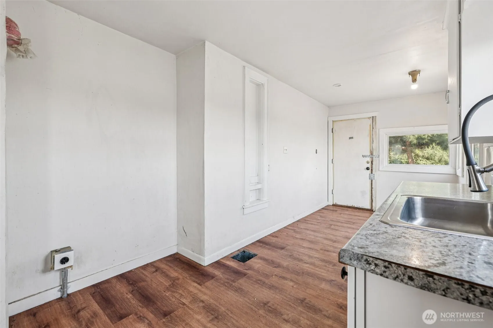 1234 S Director Street , Seattle, WA 98108