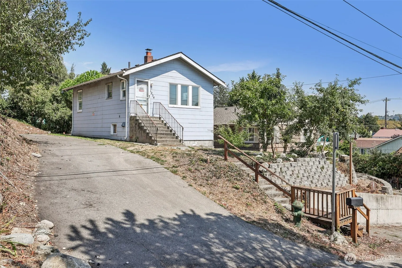 1234 S Director Street , Seattle, WA 98108