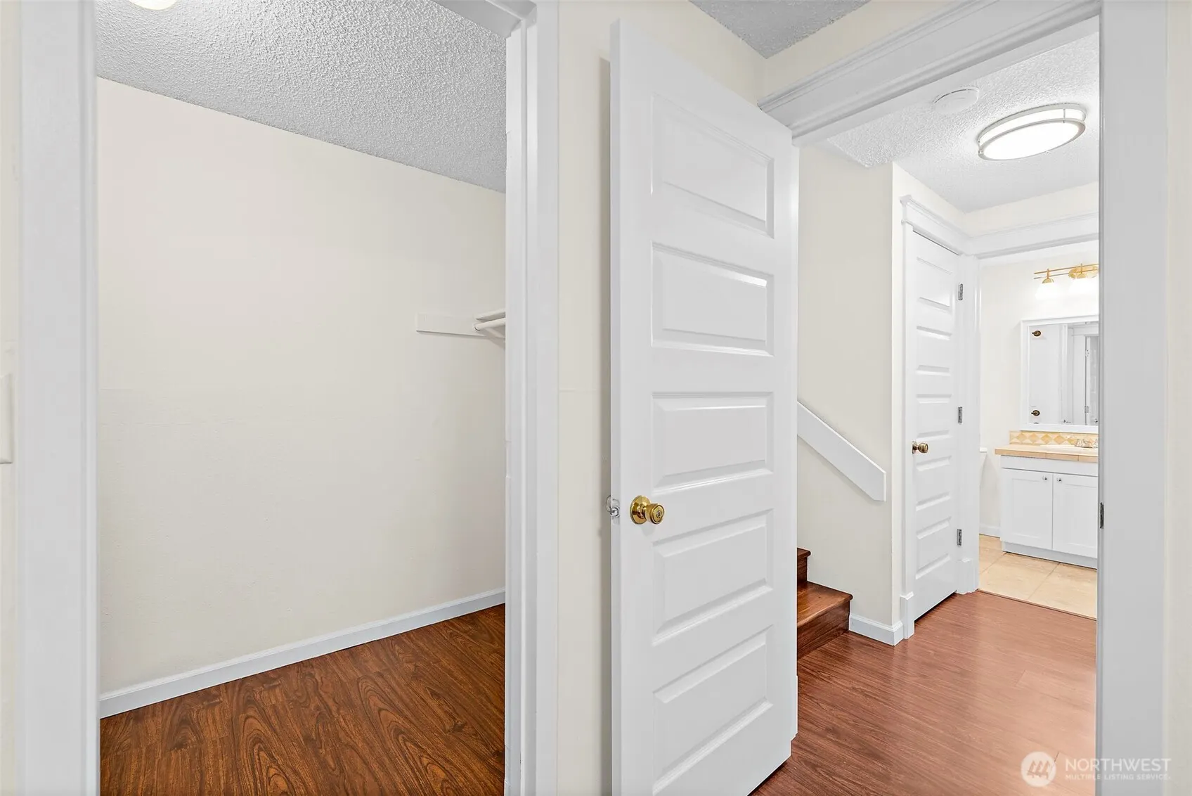 15208 NE 8th Street #C3, Bellevue, WA 98007