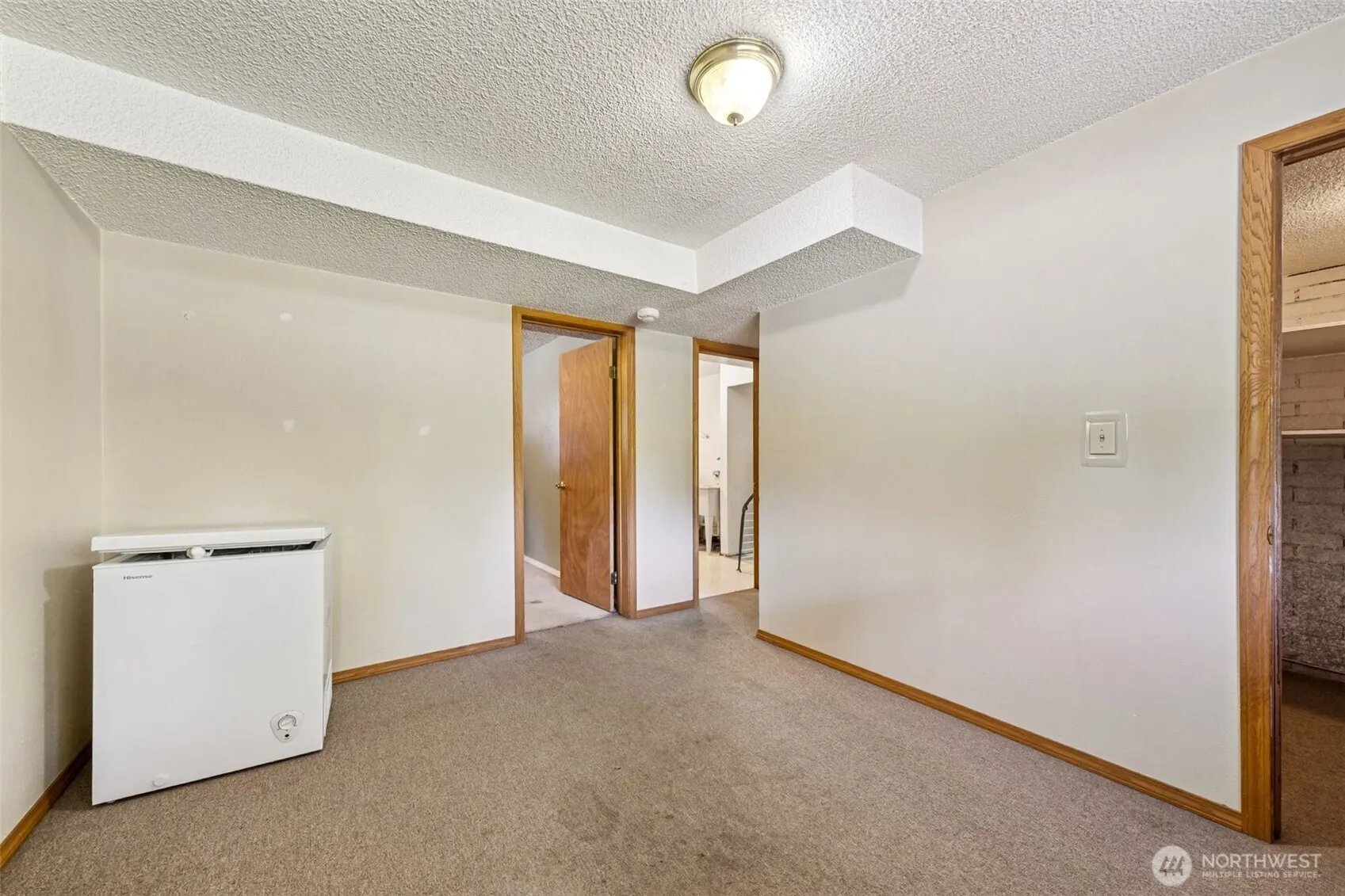 20317 196th Avenue SE, Renton, WA 98058-0571