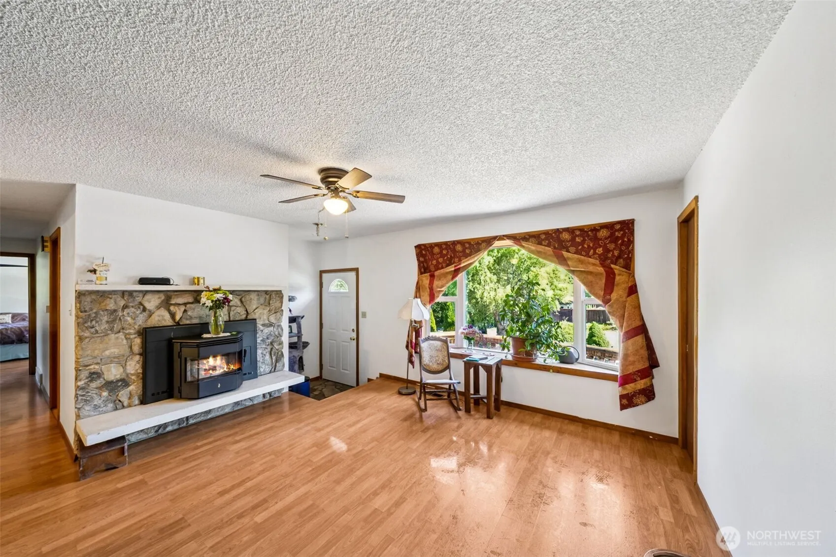20317 196th Avenue SE, Renton, WA 98058-0571