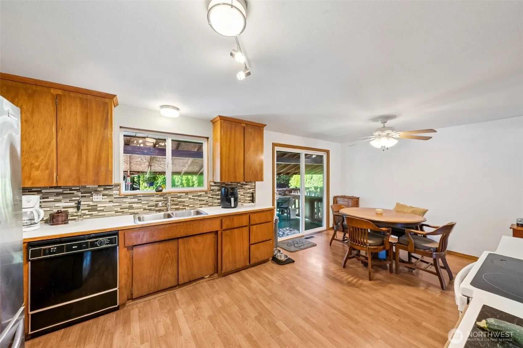 20317 196th Avenue SE, Renton, WA 98058-0571