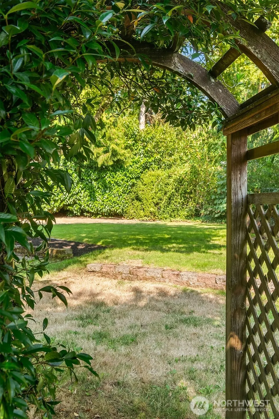 12828 110th Avenue NE, Kirkland, WA 98034