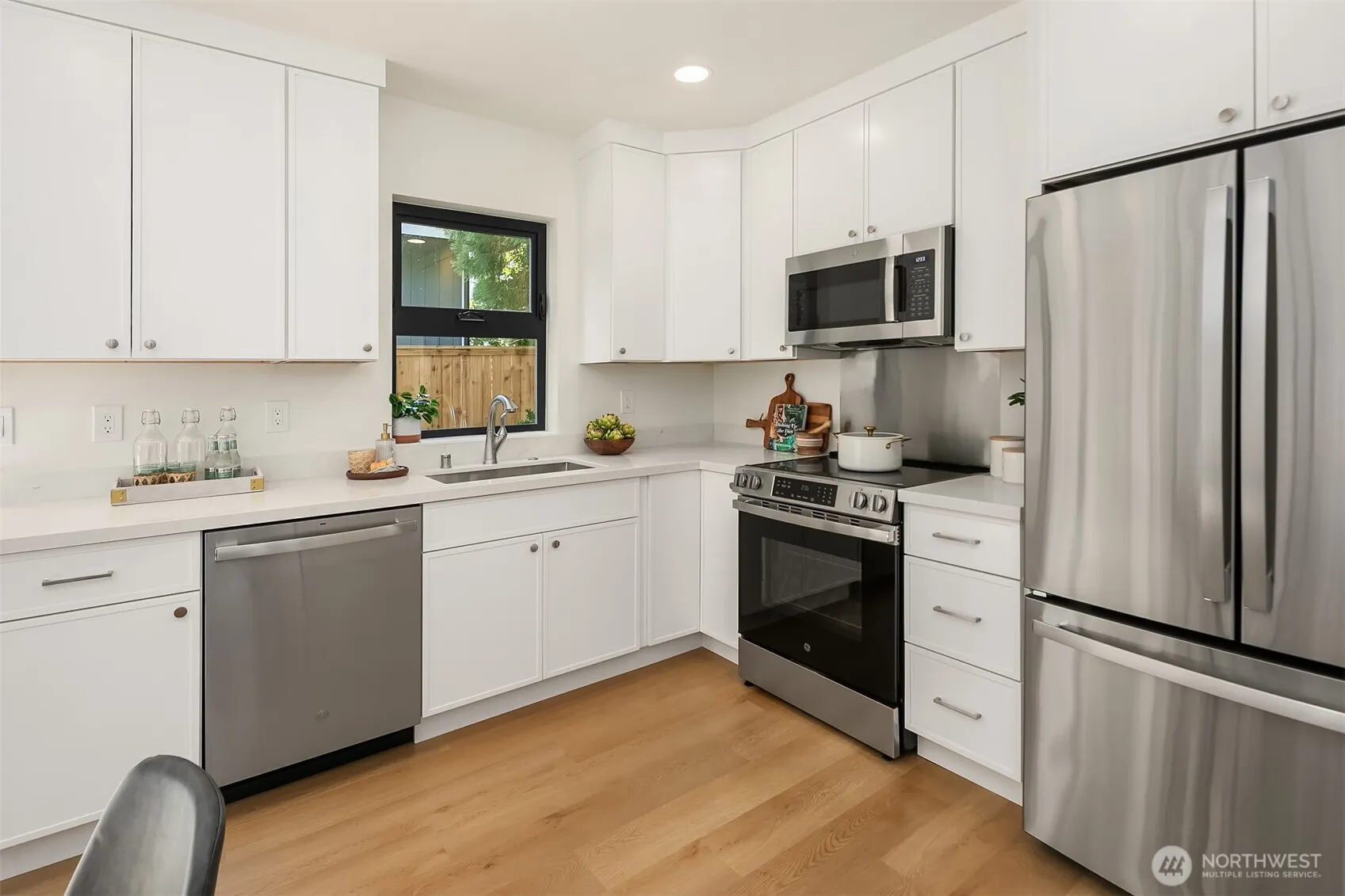 12717 Dayton Avenue N, Seattle, WA 98133