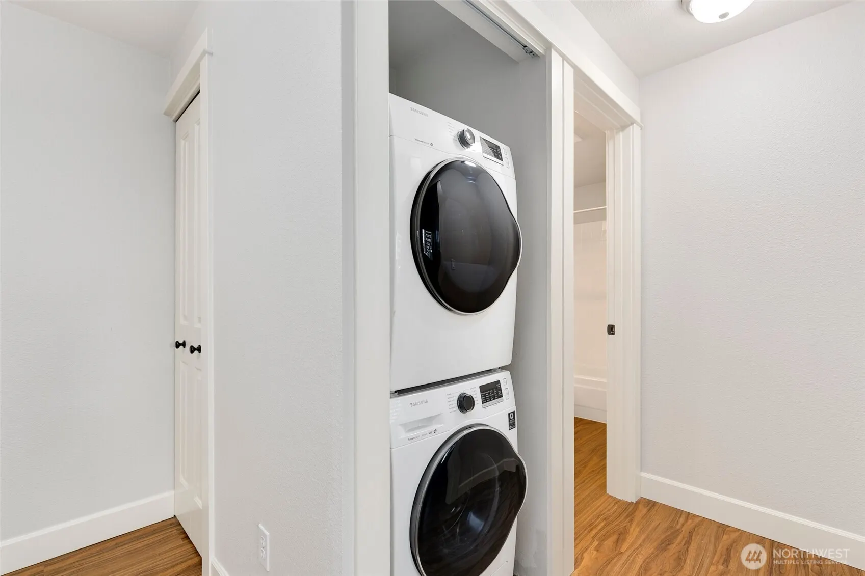 14200 NE 171st Street #G106, Woodinville, WA 98072-9271
