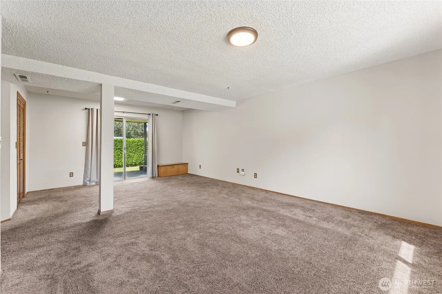 2402 SE 21st Street , Renton, WA 98055