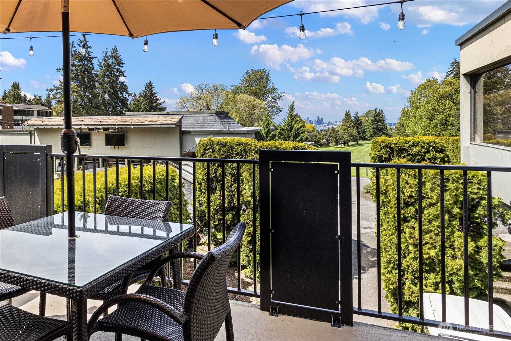 10749 Glen Acres Dr S S #10749, Seattle, WA 98168